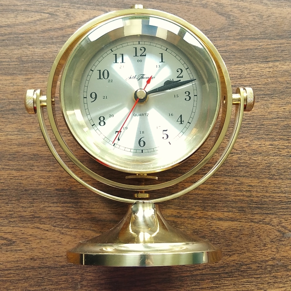 Seth Thomas quartz clock